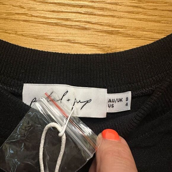 NWT Petal + Pup Whitley top size 8 black - Picture 4 of 9